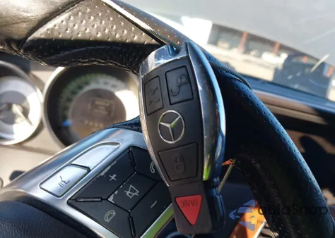 2012 Mercedes-Benz C 300 Luxury 4Matic/Sport 4Matic из США, поврежденный, VIN WDDGF8BB8CR207011